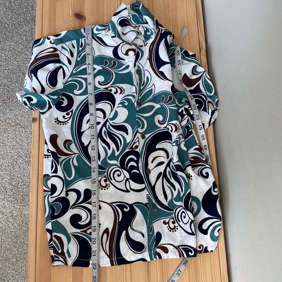 Hilo Hatties Made in Hawaii Vintage Button front Hawaiian shirt M - Picture 7 of 7